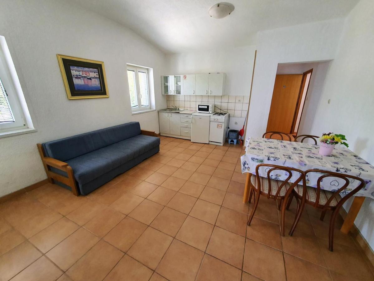 Apartments - Buffet 2B Свети-Юрай Экстерьер фото
