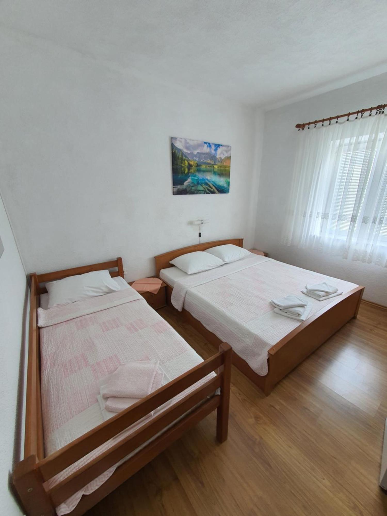 Apartments - Buffet 2B Свети-Юрай Номер фото
