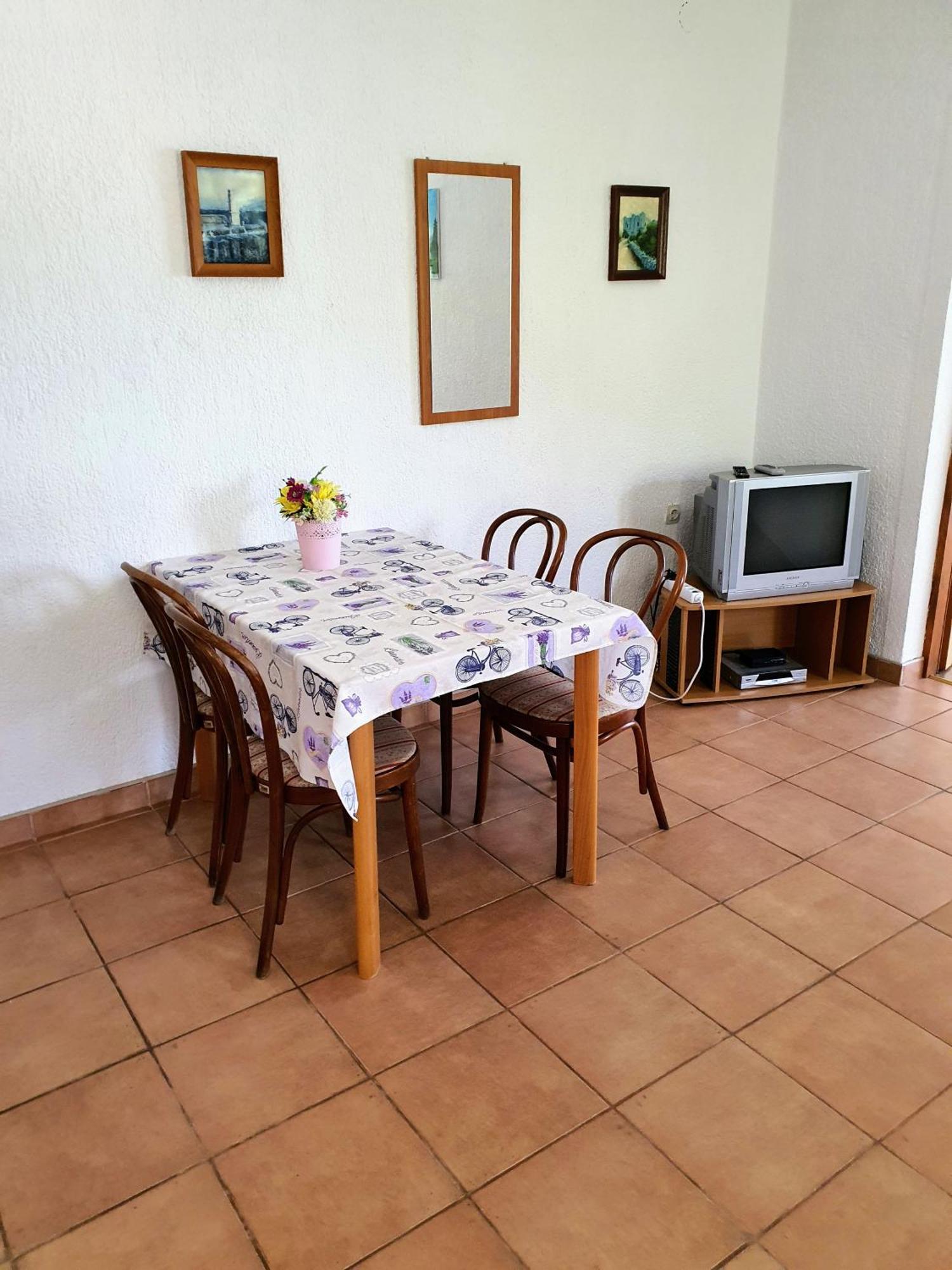 Apartments - Buffet 2B Свети-Юрай Номер фото