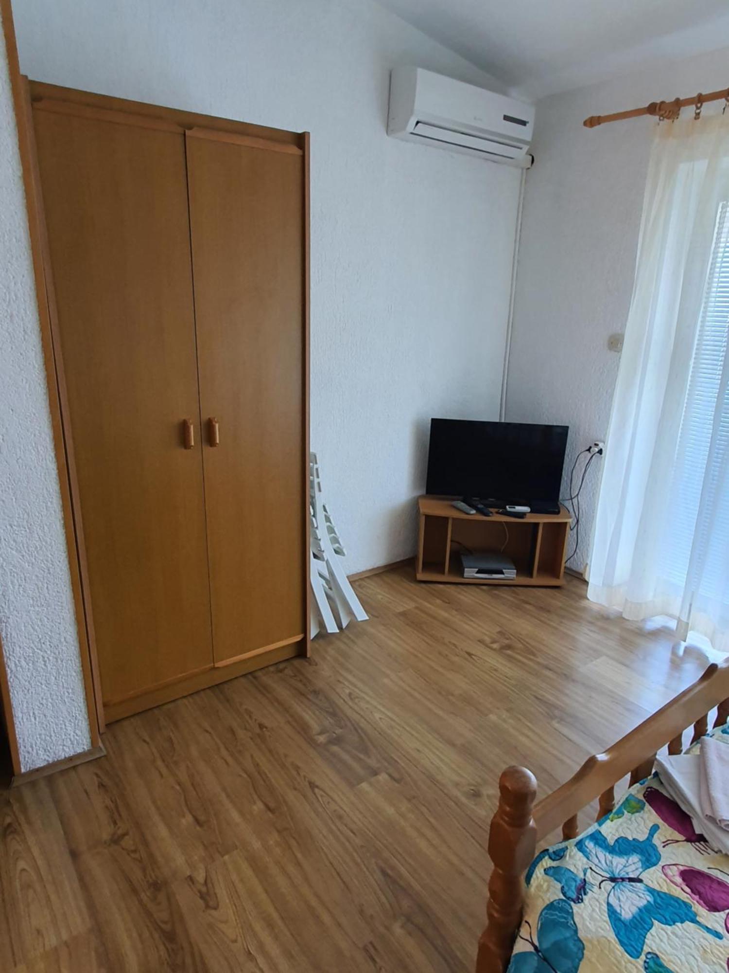 Apartments - Buffet 2B Свети-Юрай Номер фото