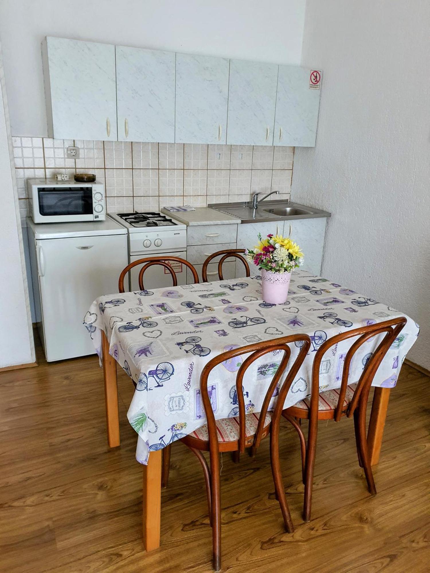 Apartments - Buffet 2B Свети-Юрай Номер фото