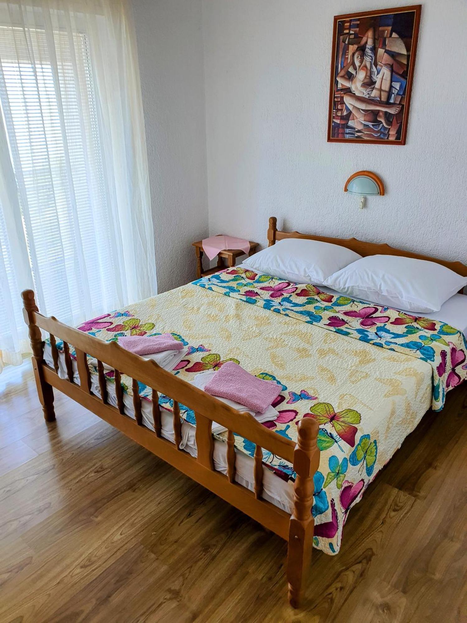 Apartments - Buffet 2B Свети-Юрай Номер фото